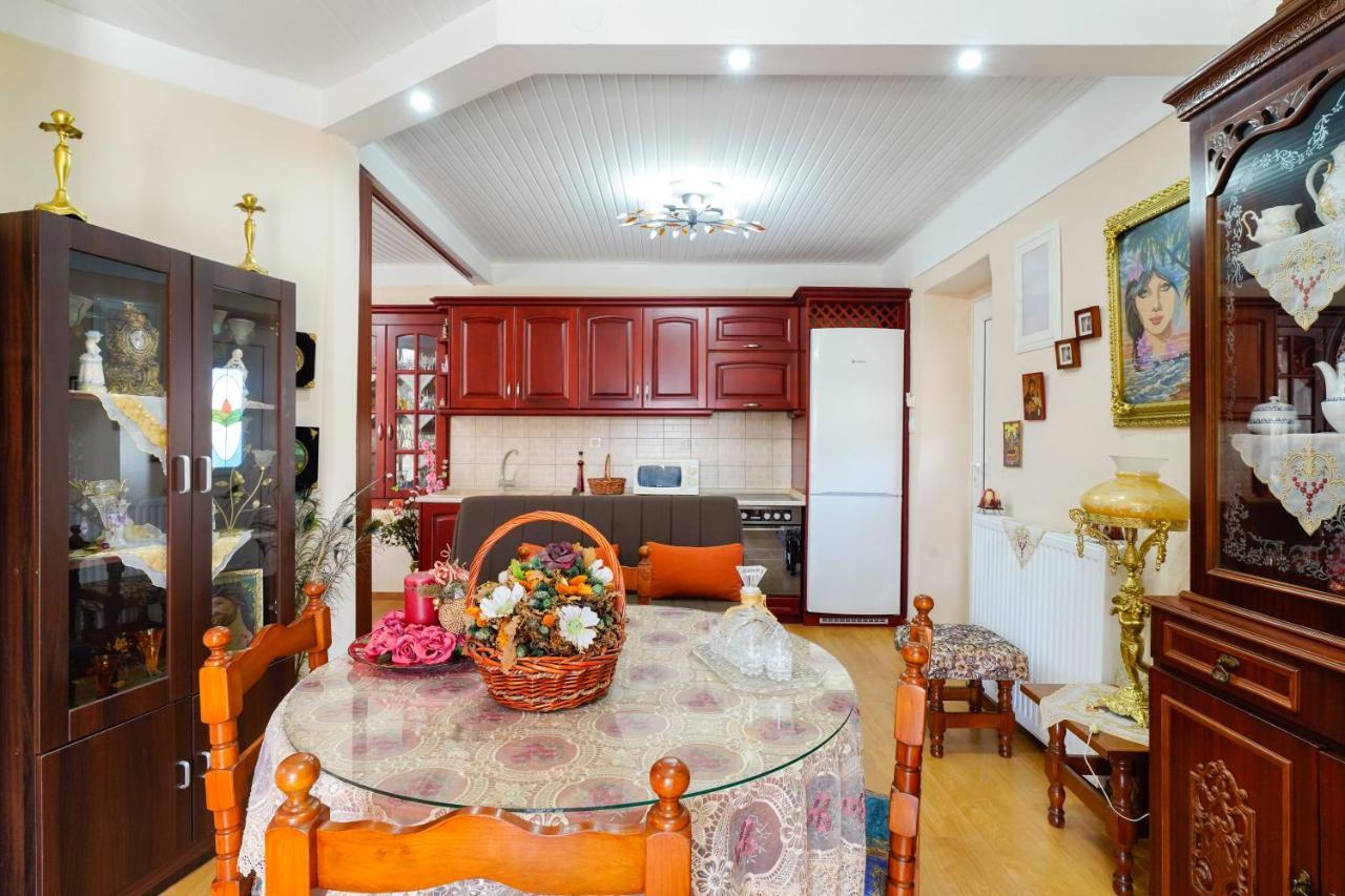 Irene'S Apartment Kastron  외부 사진